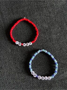 Jonas Brothers Burnin’ Up Bracelet Set